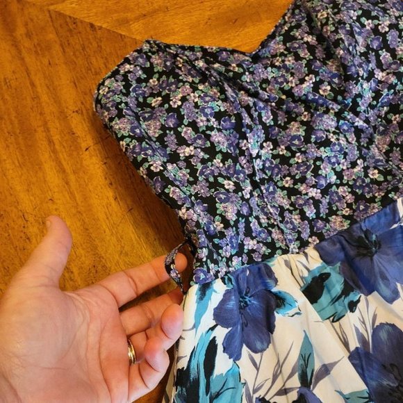 Xhilaration Blue Floral Strapless Dress - Picture 6 of 13